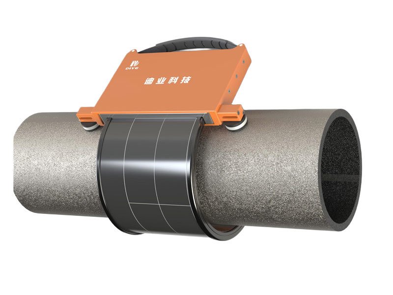 Flexible bendable detector for digital radiography on curved surfaces and pipes